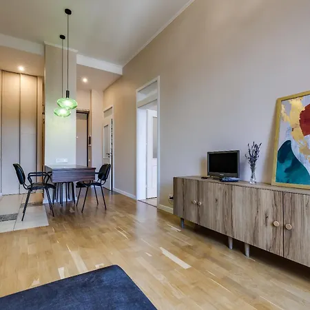 Stylish - Ivana Franka Street *