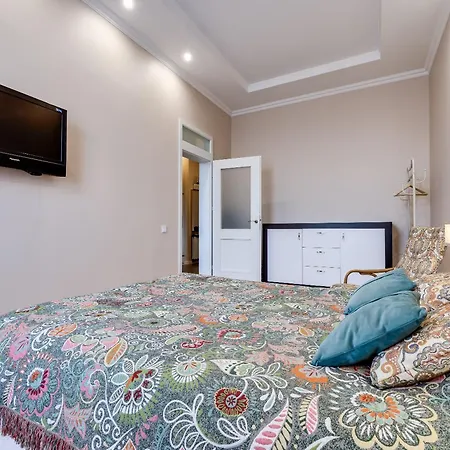 Stylish - Ivana Franka Street Leopoli