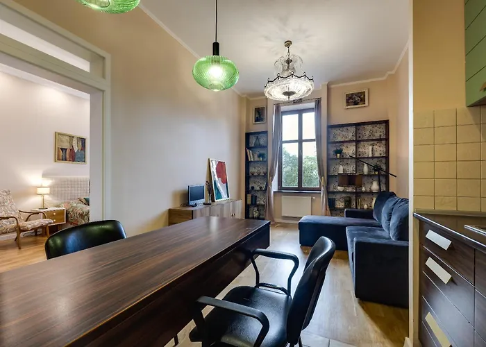 Stylish - Ivana Franka Street Апартаменти