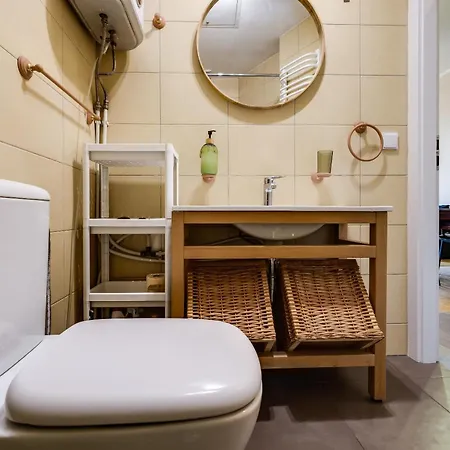 Stylish - Ivana Franka Street